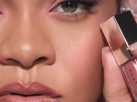 Gloss Bomb Universal Lip Luminizer ¡ª Fuchsia Flex